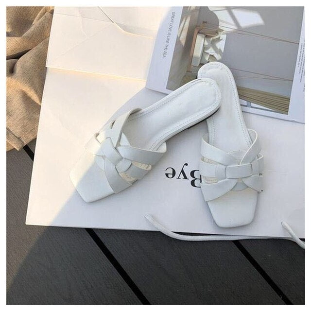 Heidi-Mode | Elegantes Damensandalen mit Niedrigem Absatz