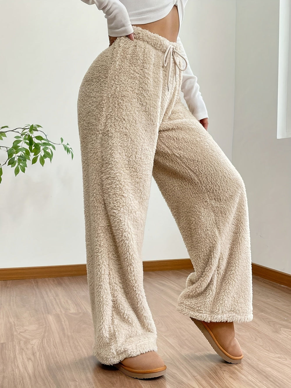 Heidi-Mode | Hosen Stilvoll Durch Den Winter Mit Einer Robusten, Flauschigen, Lockeren Hose