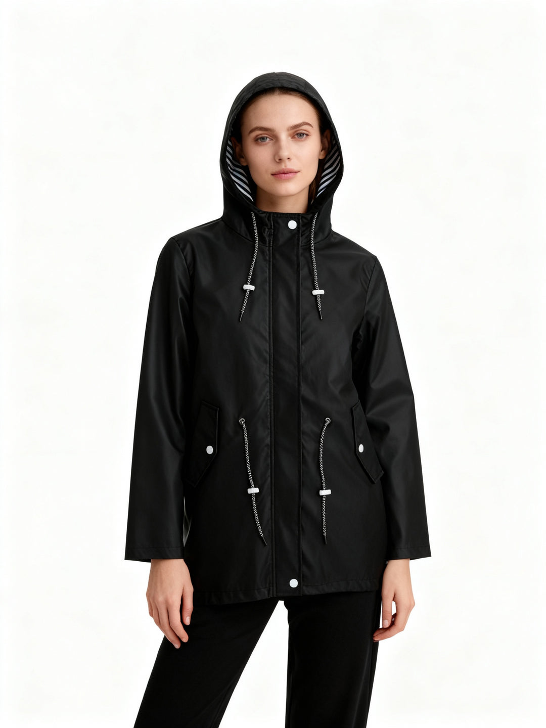 Wetterfester Mantel mit Kapuze