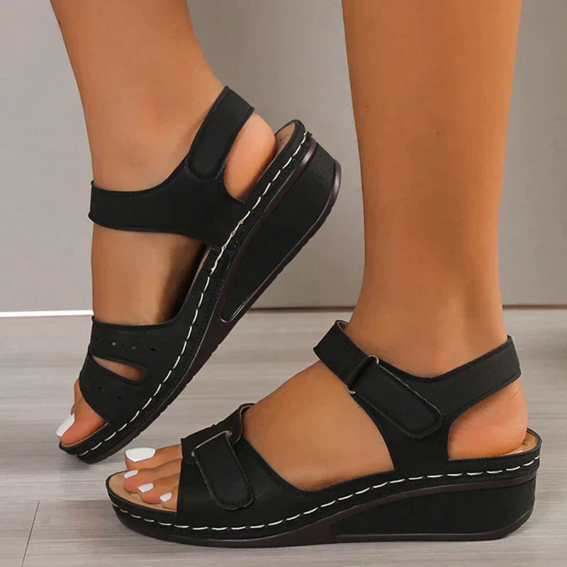 Heidi-Mode - Orthopädische elegante Sandalen