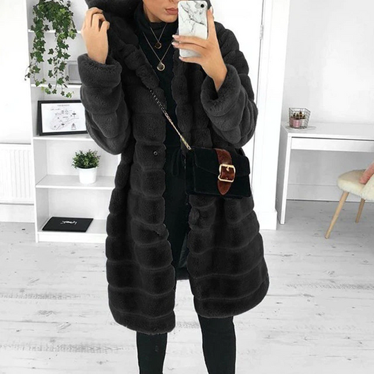 Bequeme Winterjacke mit Kapuze