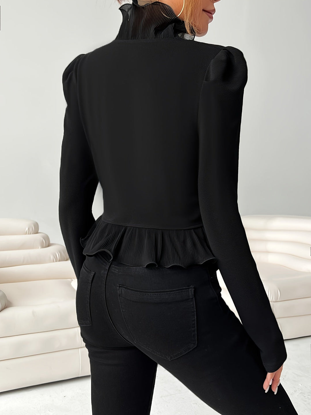 Heidi-Mode | Elegante Taillierte Blazer mit Rüschendetails