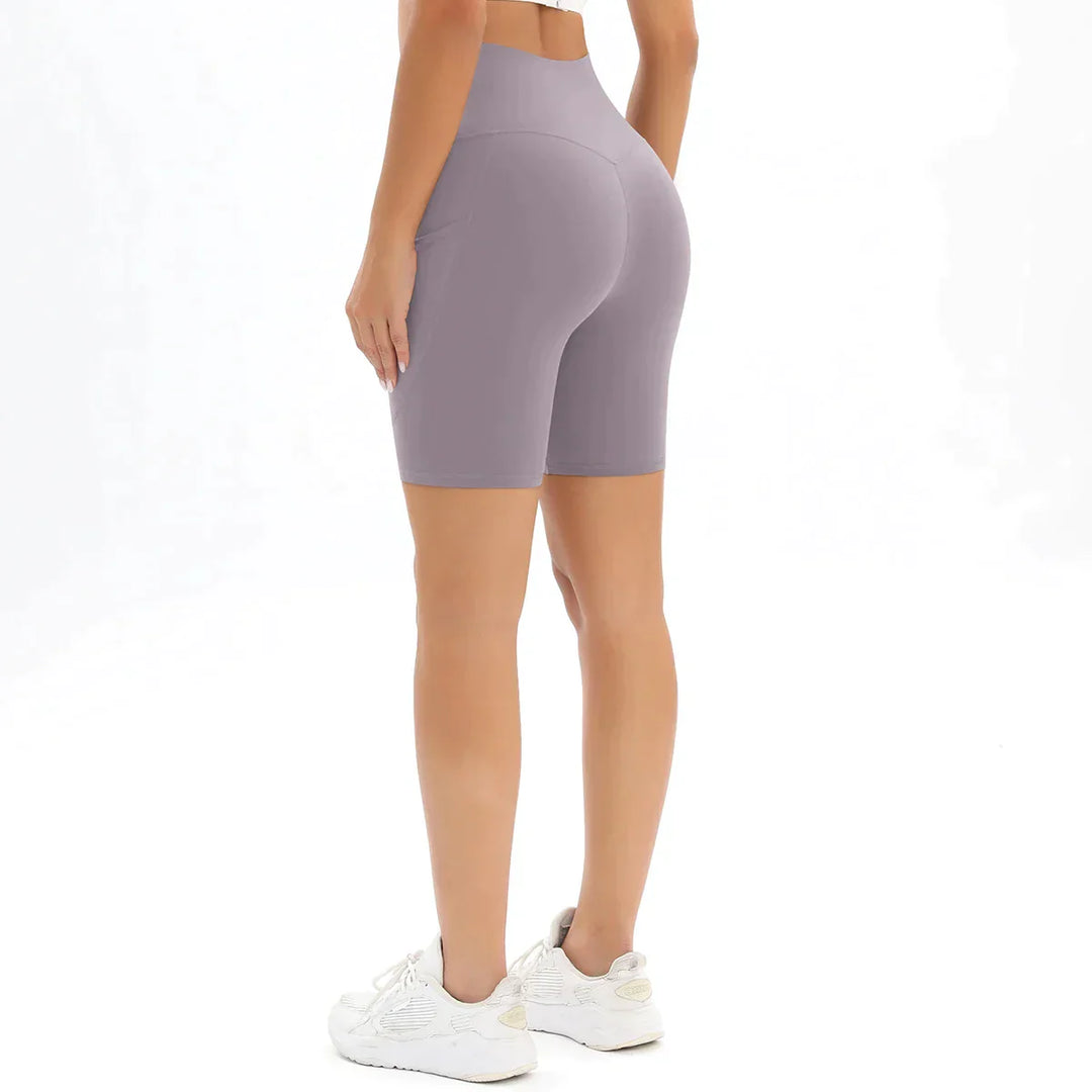 Fitnessshort mit hohem Taillenbund und Tasche