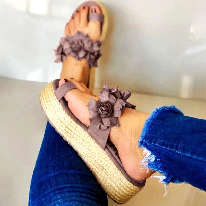 Heidi-Mode | Elegante Damen Sandalen mit Floralem Design und Akzenten