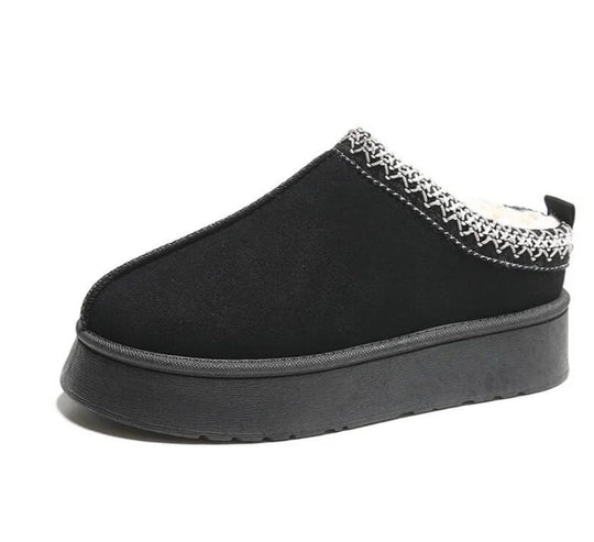 Heidi-Mode | Bequemer Schuh mit Plateau Sohle und Ethnischen Details