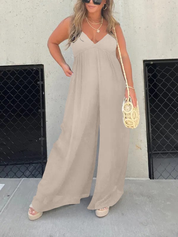 Jumpsuit mit V-Ausschnitt und breiten Beinen