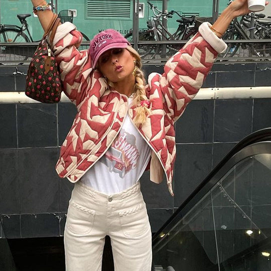 Heidi-Mode | Stilvolle Bedruckte Steppjacke