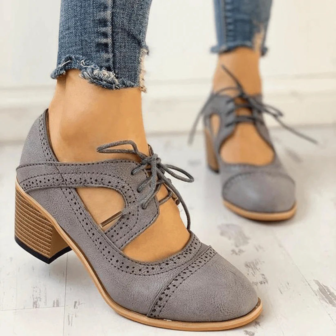 Heidi-Mode | Elegante Und Vielseitige Allgemeine Stiefel
