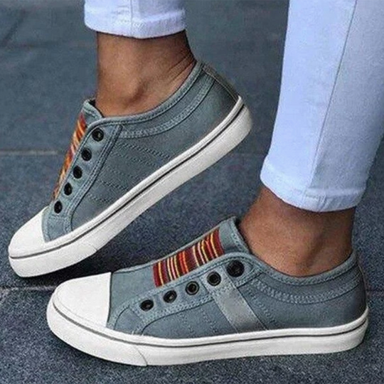Heidi-Mode | Lässige Slip-On Sneakers