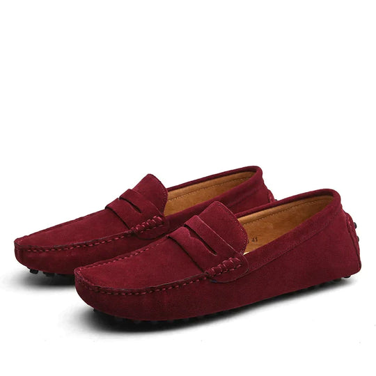 Loafers aus Wildleder im italienischen Stil