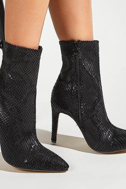 Heidi-Mode | Leder Reißverschlüsse Schwarze Spitzzehen Stiletto High Heel Stiefel