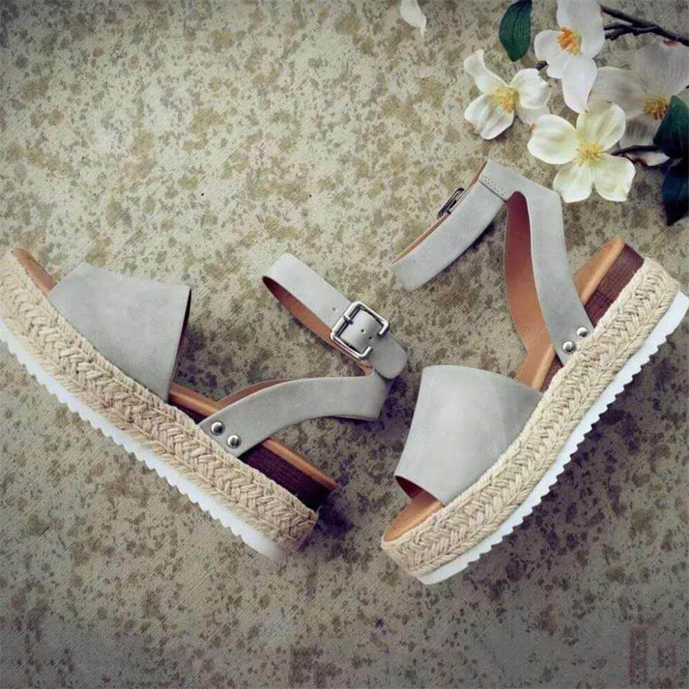 Heidi-Mode | Sommerliche Sandalen für Damen