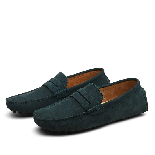 Loafers aus Wildleder im italienischen Stil