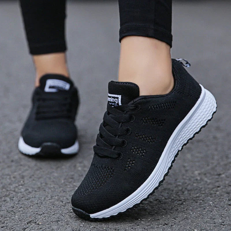 Heidi-Mode | Leichte Turnschuhe aus Mesh