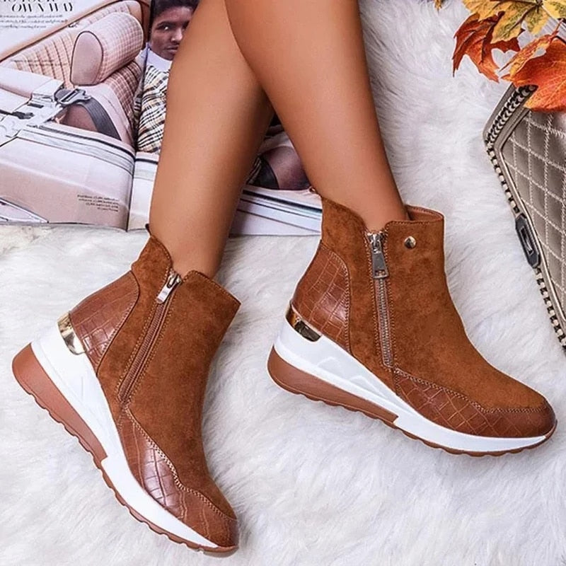 Heidi-Mode | Damenstiefel mit Absatz und Reißverschluss