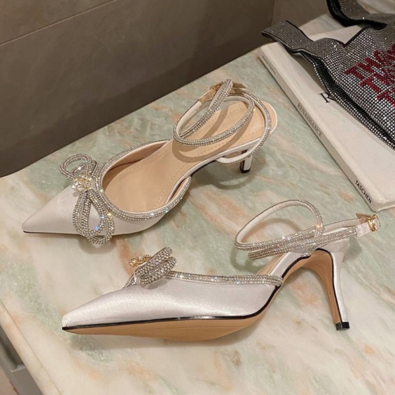Heidi-Mode | Crystal Schleifenseide Spitz Zehen Schnallenriemen Dünne High Heels