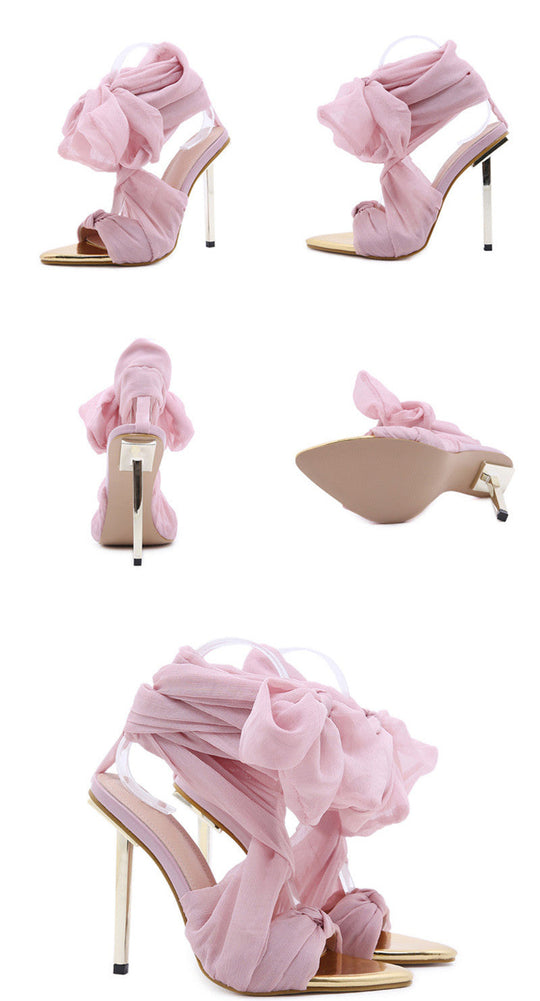 Heidi-Mode | Peeptoe High Heels mit Stoffband Design