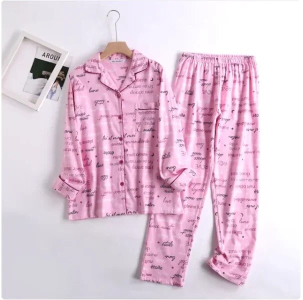 Heidi-Mode | Bequemes Damen Pyjama Satz mit Lebendigen Mustern Zweiteiler