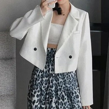 Heidi-Mode | Cropped Blazer Modern und Elegant