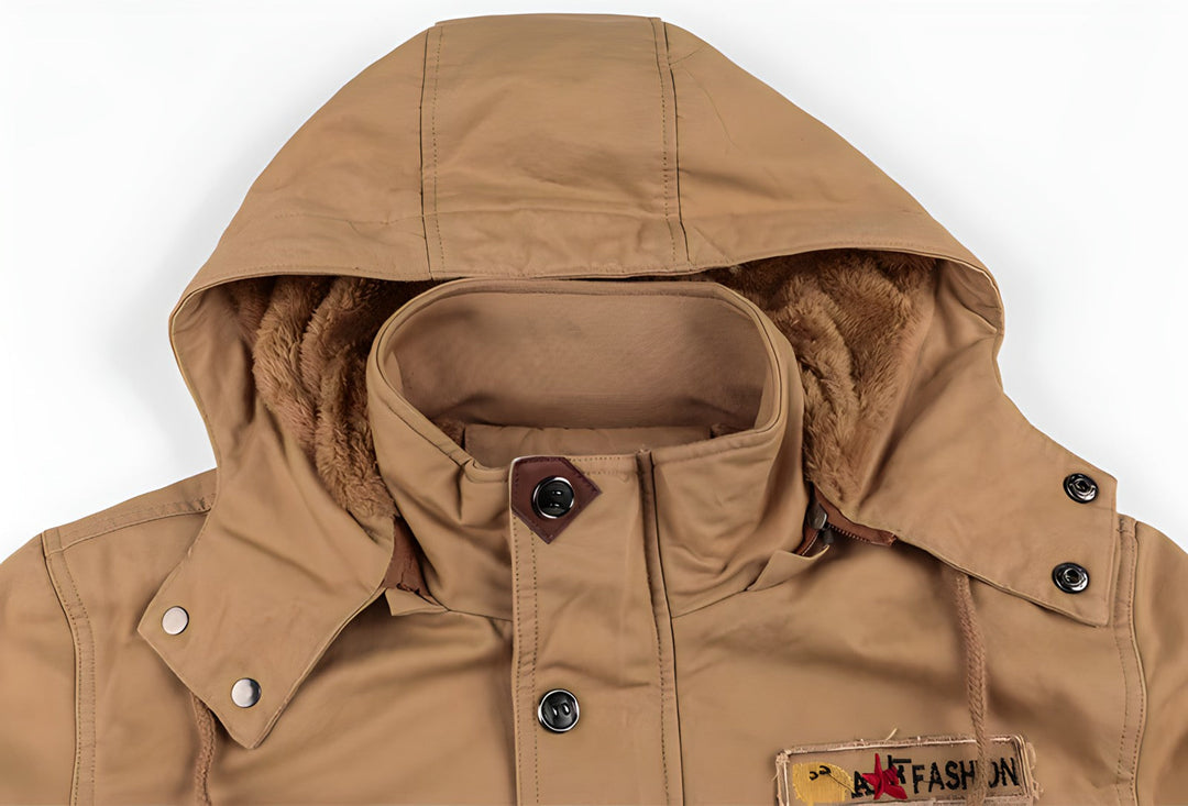 Militärjacke mit mehreren Taschen