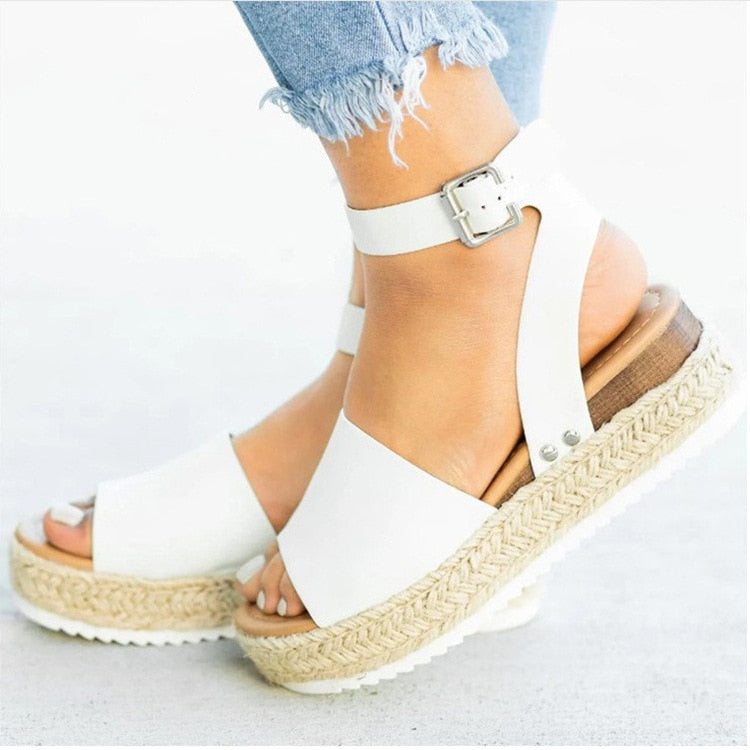 Heidi-Mode | Sommerliche Sandalen für Damen