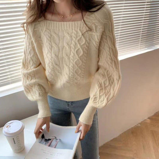 Pullover mit quadratischem Kragen