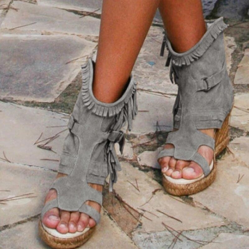Heidi-Mode | Weinlese PU-Quasten Peeptoe Hohe Keil Sandalen