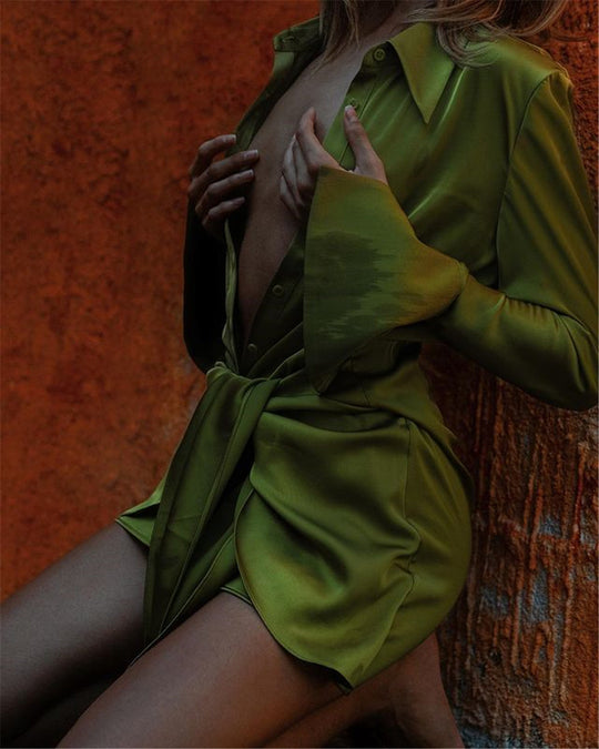 Heidi-Mode | Satin Langarm Bandage Mini Kleider