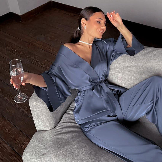 Pyjama-Set aus Weichem Satin