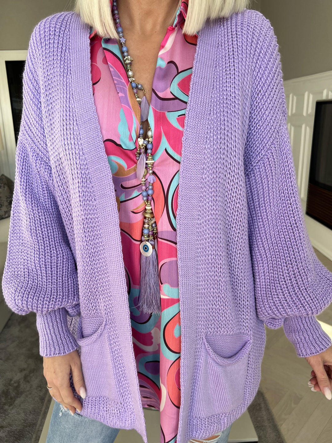Heidi-Mode | Kurze Strickjacke mit Ballonärmeln