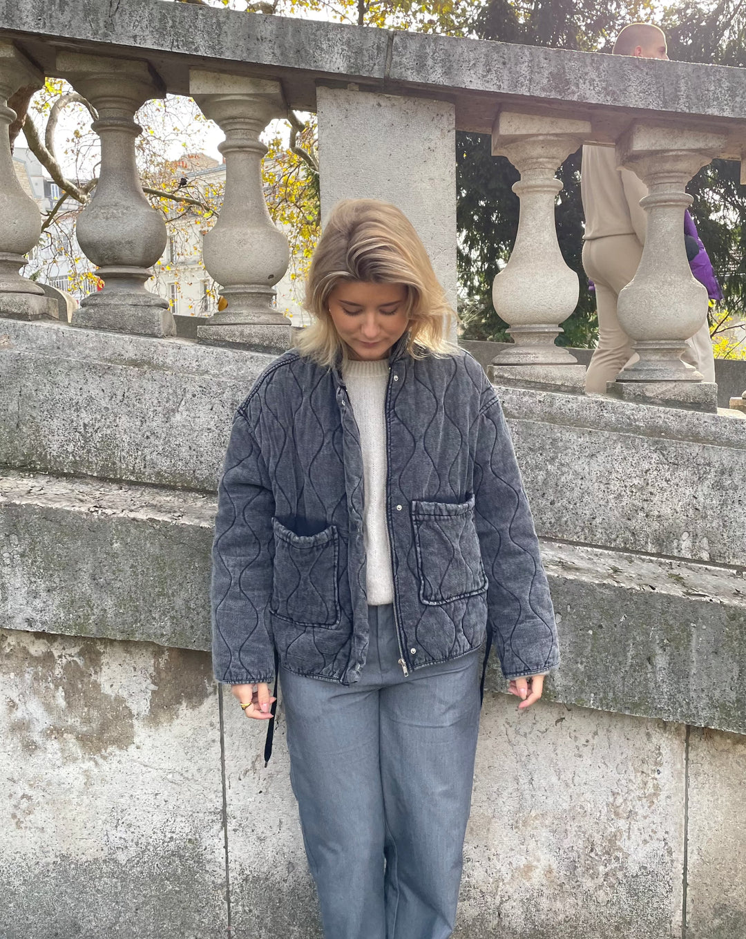 Heidi-Mode | Graue Jacke Mit Großen Taschen Bequemer Stil Für Die Kalte Jahreszeit Must Have Für Jeden Anlass