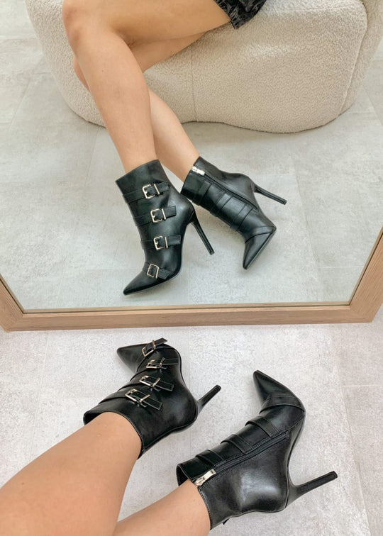 Heidi-Mode | Ankle Boots mit Schnallen und Spitzem Absatz