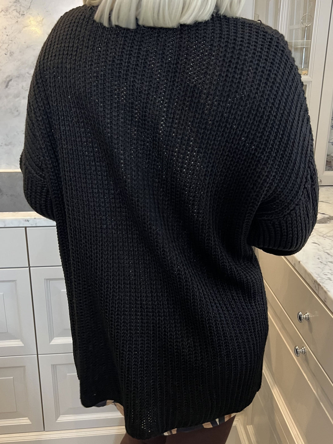 Heidi-Mode | Kurze Strickjacke mit Ballonärmeln