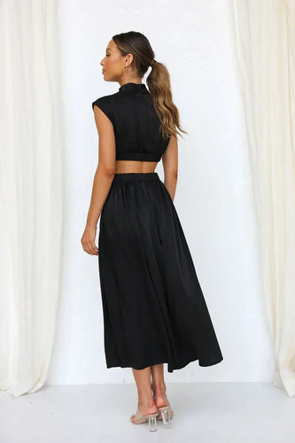Heidi-Mode | Eleganter Jumpsuit mit Cut-Out Taille