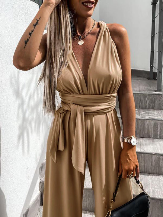 Overall mit weitem Bein, gekreuzte Bandage, rückenfrei, elegante Frau, Hochzeit