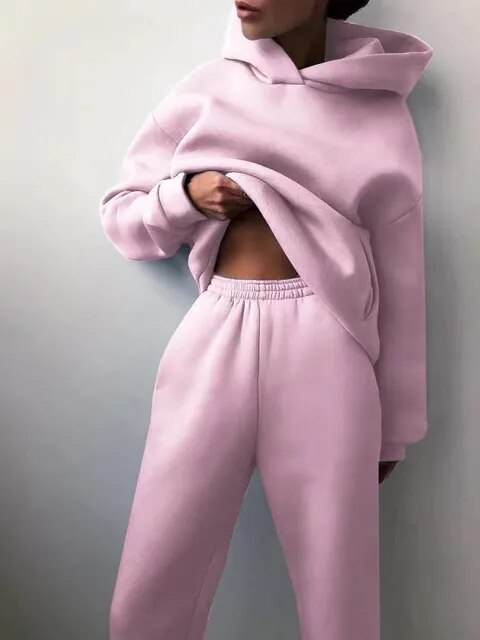 Heidi-Mode | Bequemer Hoodie & Jogginghose