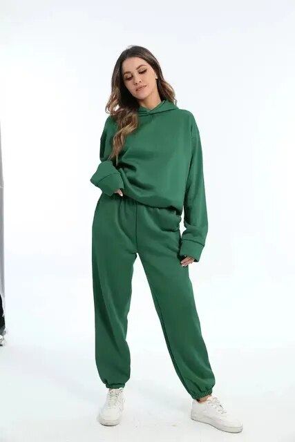 Heidi-Mode | Bequemer Hoodie & Jogginghose