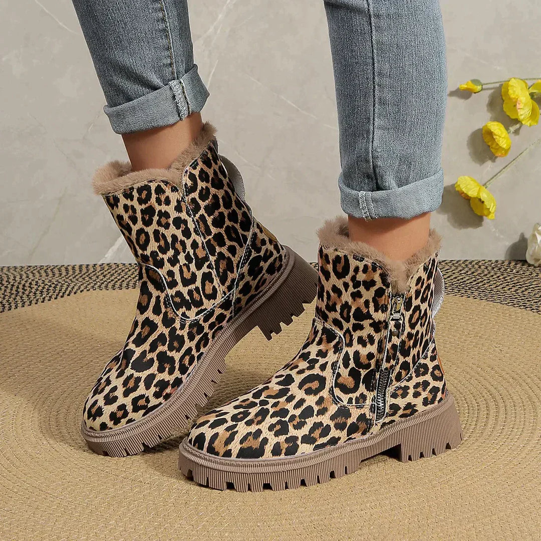 Heidi-Mode | Stylische Leopardenprint Stiefel