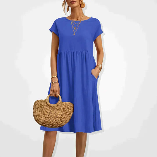 Elegantes fließendes Sommerkleid