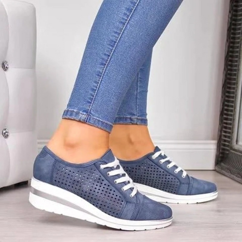 Heidi-Mode | Flache Damenschuhe mit Hohlmuster
