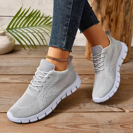 Sportliche Mesh-Sneaker für Damen
