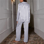 Heidi-Mode - Stilvolles Pyjama-Set aus Seide