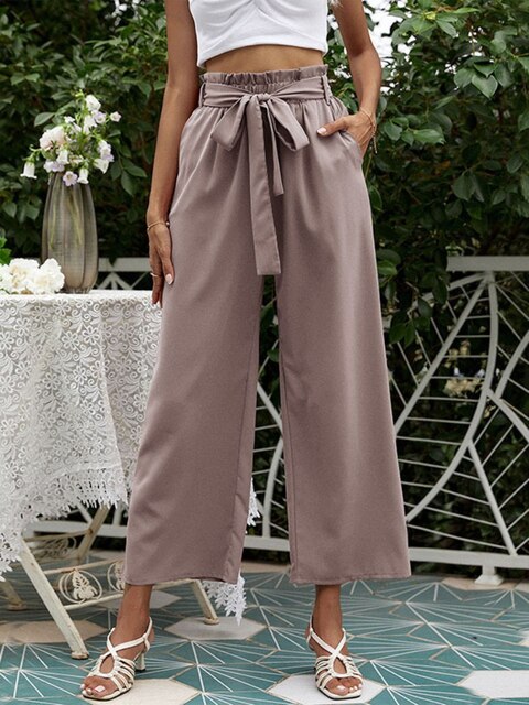 Plissierte Hose mit weitem Bein