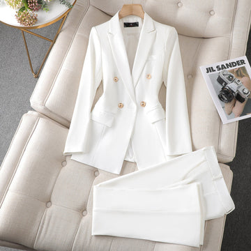 Elegante Fell und komplettes Set