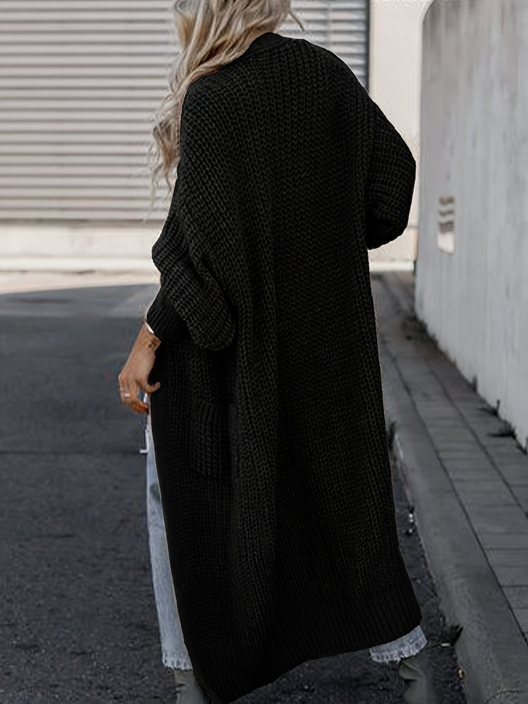 Heidi-Mode | Steigern Sie Ihren Stil mit dieser unwiderstehlich gemütlichen Strickjacke mit langen Ärmeln