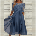 Elegantes und Bequemes Kleid