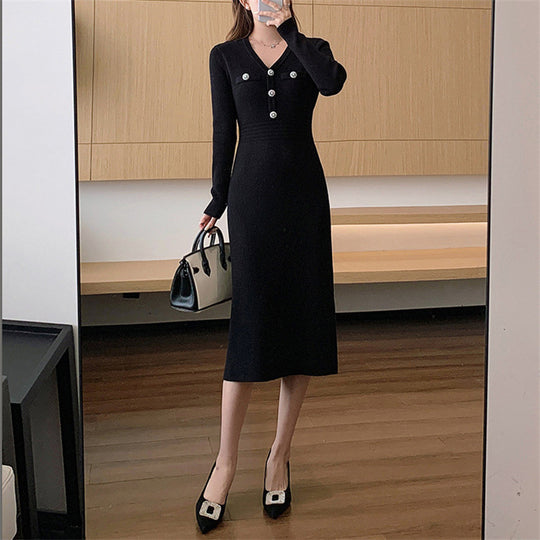 Damen Elegantes Maxikleid mit V-Ausschnitt und Knopfdetails Heidi-Mode