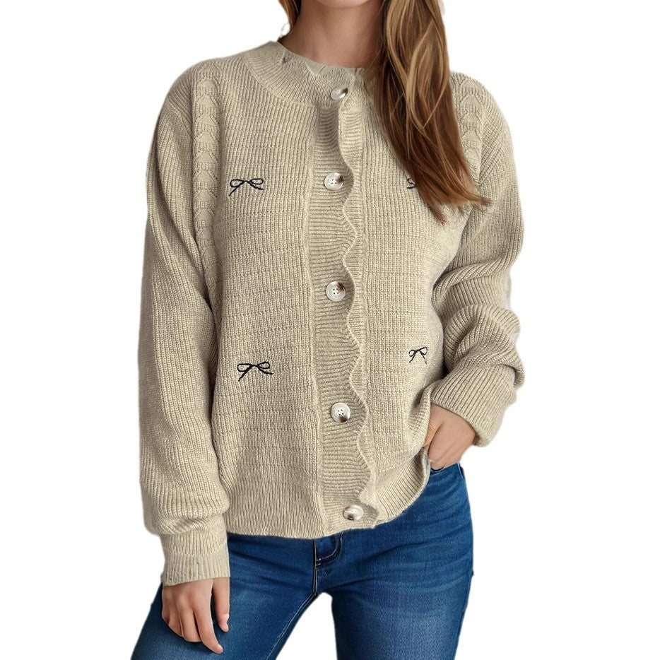 Damen Strickjacke mit verspieltem Knopf-Detail und schöner Struktur Heidi-Mode