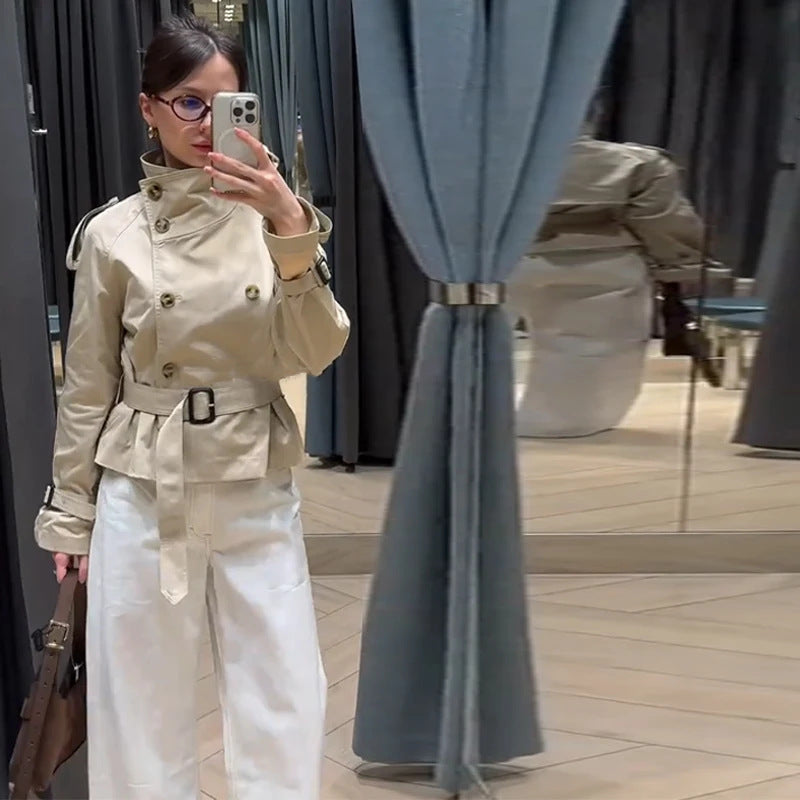 Damen Eleganter Kurz-Trenchcoat mit doppelter Knopfleiste und Taillengürtel Heidi-Mode