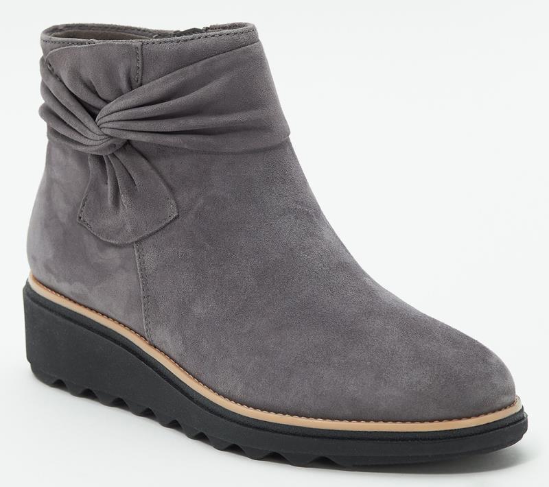 Damen Wedge-Stiefeletten mit geschmackvollem Falten-Design und rutschfester Sohle Heidi-Mode